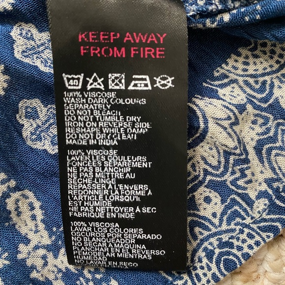 URBAN OUTFITTERS | UO Gracie Crinkle Shirt Small - Picture 8 of 10